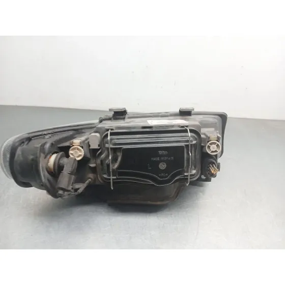 Faro Izquierdo para Seat Leon (1M1)