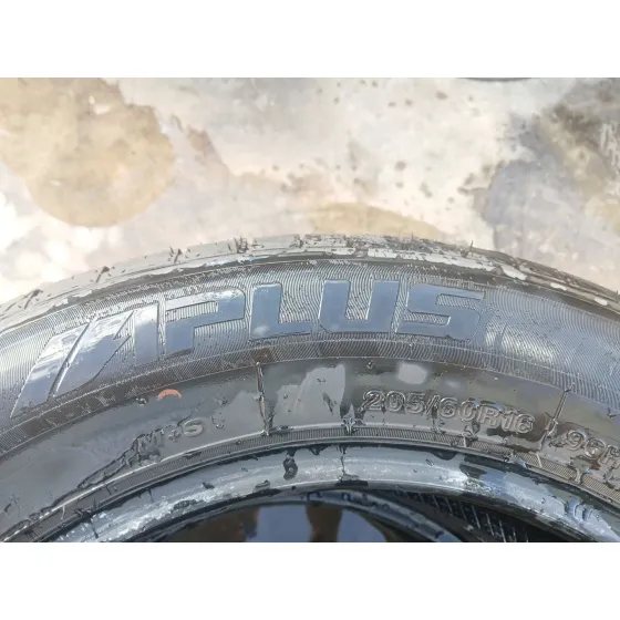 Neumatico para Seat Leon (1M1)