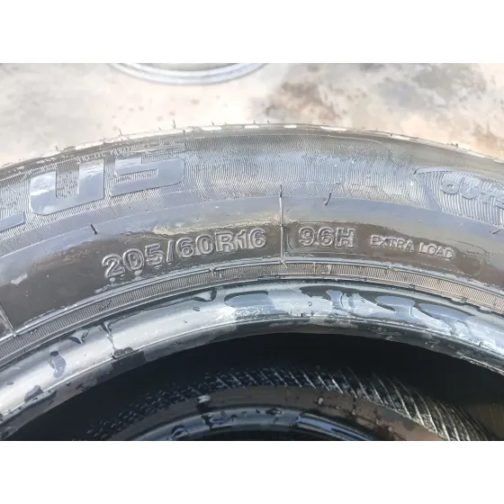 Neumatico para Seat Leon (1M1)