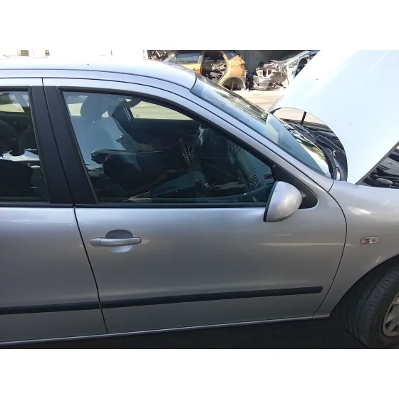 Puerta Delantera Derecha para Seat Leon (1M1)