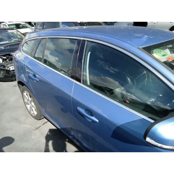 Puerta Trasera Derecha para Volvo V60 I (155)