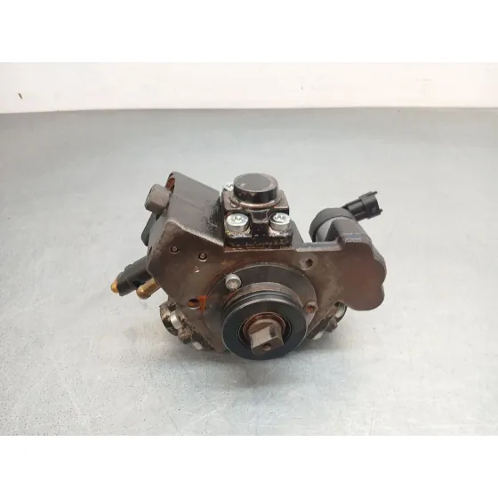 Bomba Inyeccion para Opel Corsa D (S07)