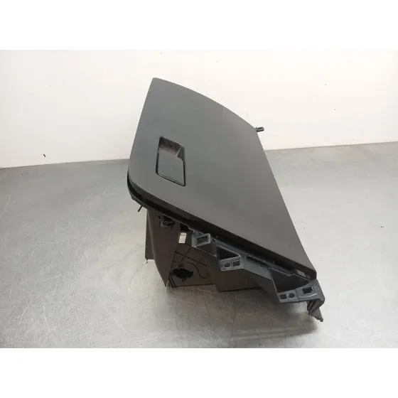 Guantera para Kia Ceed (Cd)