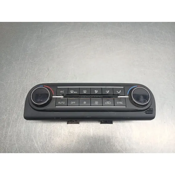 Mando Climatizador para Kia Ceed (Cd)