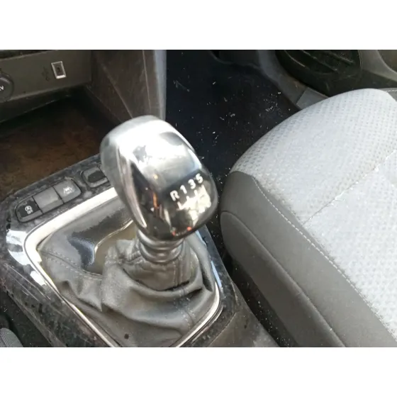 Caja Cambios para Opel Corsa F (P2Jo)