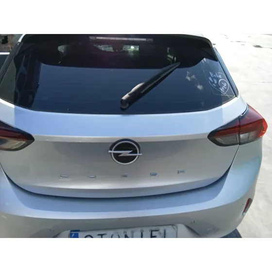 Porton Trasero para Opel Corsa F (P2Jo)