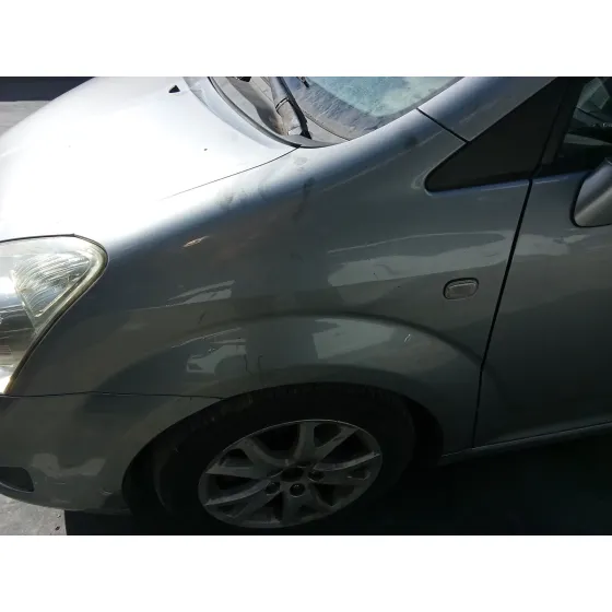 Aleta Delantera Izquierda para Toyota Corolla Verso (Zer_, Zze12_, R1_)