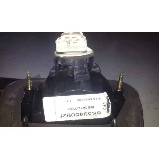 Piloto Trasero Derecho Interior para Seat Cordoba Berlina (6K2)
