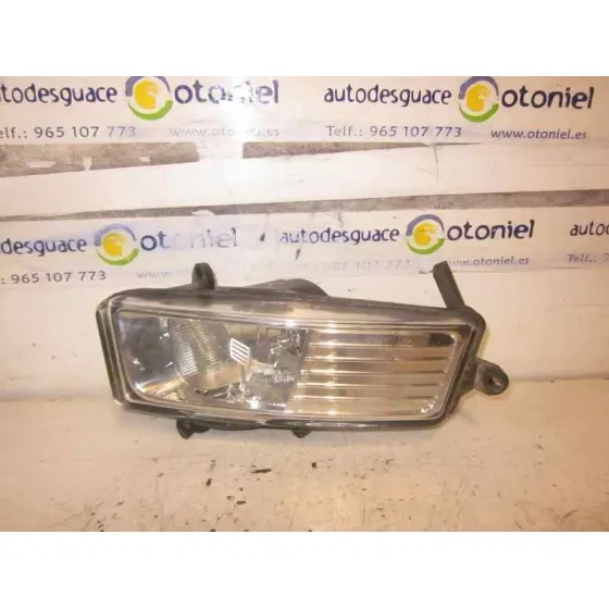 Faro Antiniebla Derecho para Audi A6 Berlina (4F2)