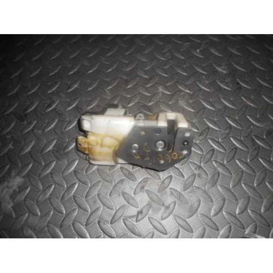 Cerradura Puerta Delantera Derecha para Mg Serie 200 (Rf)