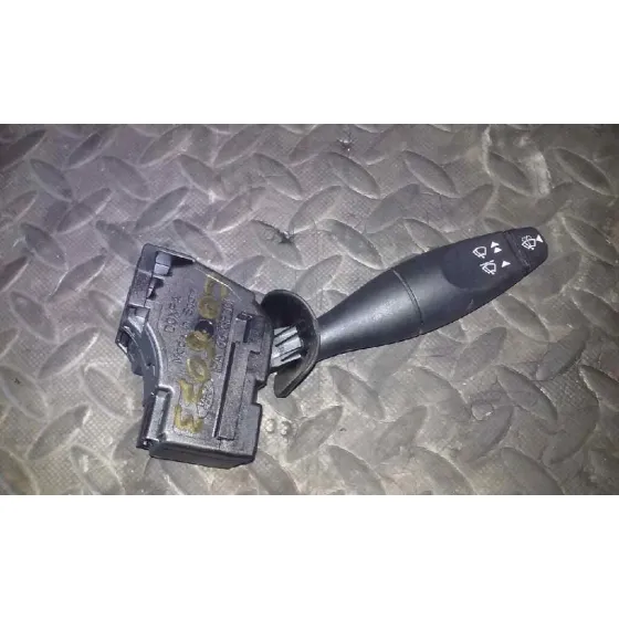 Mando Limpia para Ford Fiesta (Cbk)