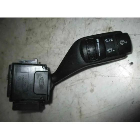 Mando Limpia para Ford Focus Berlina (Cap)