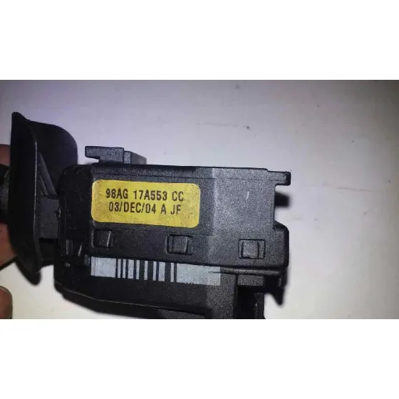 Mando Limpia para Ford Focus Berlina (Cak)
