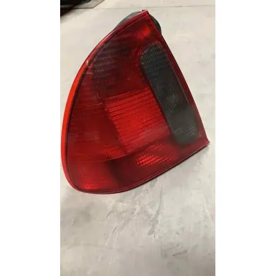 Piloto Trasero Izquierdo para Mg Serie 400 (Rt)