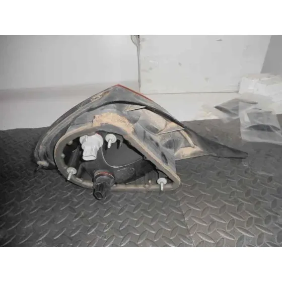 Piloto Trasero Derecho para Chrysler Neon (Pl)