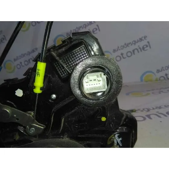 Cerradura Puerta Delantera Derecha para Toyota Auris