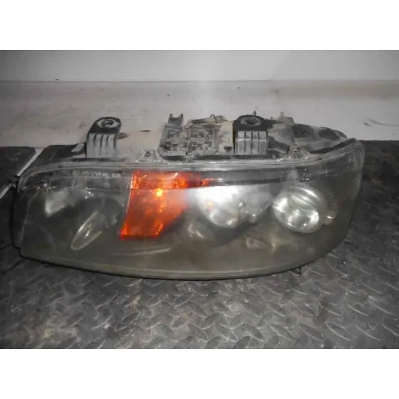 Faro Izquierdo para Fiat Punto Berlina (188)