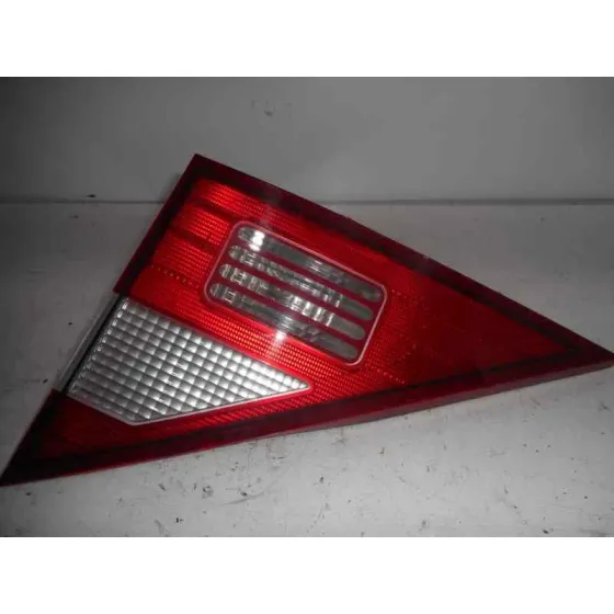 Piloto Trasero Derecho Interior para Ssangyong Rodius