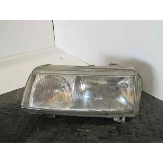 Faro Izquierdo para Volkswagen Passat Berlina (3A2)