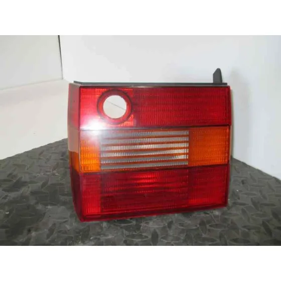 Piloto Trasero Derecho Interior para Volkswagen Passat Berlina (3A2)