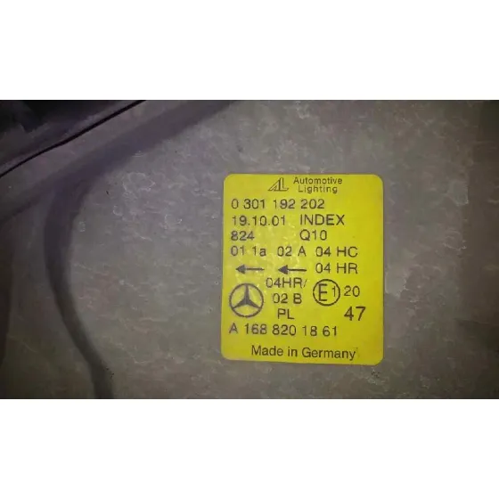 Faro Derecho para Mercedes-Benz Clase A (W168)