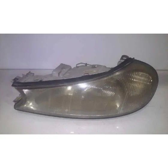 Faro Izquierdo para Ford Mondeo Berlina (Gd)