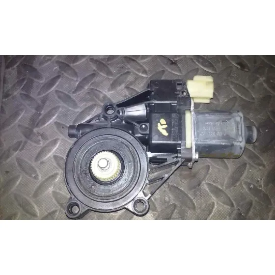 Motor Elevalunas Delantero Derecho para Ford Fiesta (Cb1)