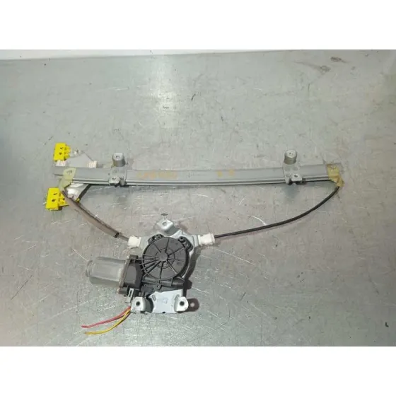 Elevalunas Delantero Derecho para Nissan Note (E11E)