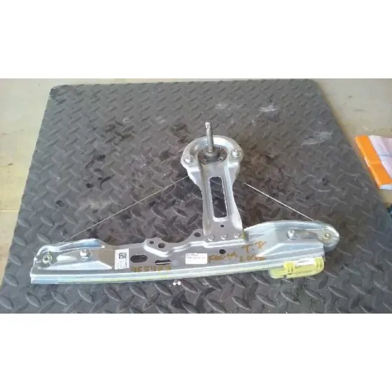 Elevalunas Trasero Izquierdo para Ford Focus Lim. (Cb8)