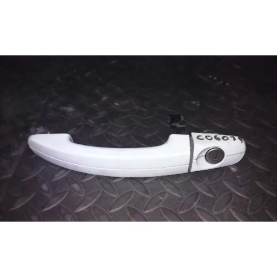 Maneta Exterior Delantera Izquierda para Ford Focus Lim. (Cb8)