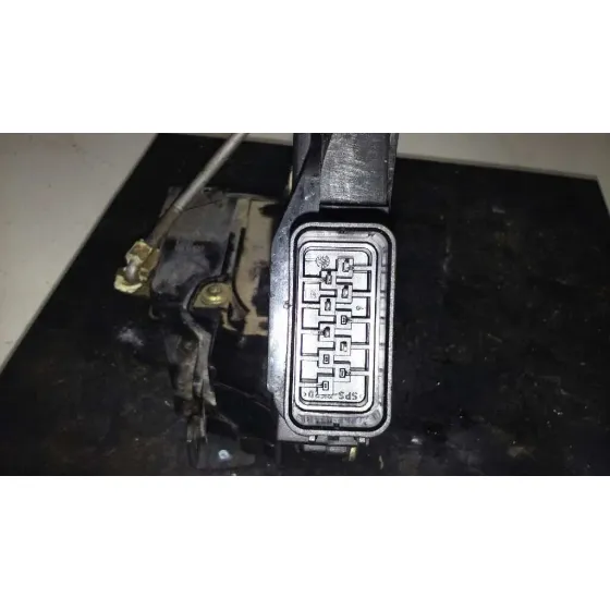 Cerradura Puerta Trasera Derecha para Mazda 3 Berlina (Bk)