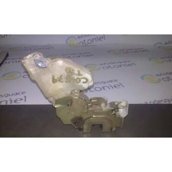 Cerradura Puerta Trasera Derecha para Nissan Terrano/Terrano.ii (R20)
