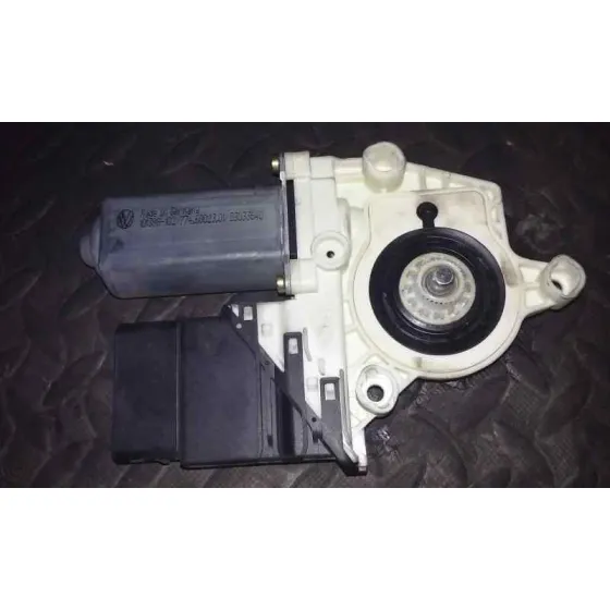 Motor Elevalunas Trasero Derecho para Seat Leon (1M1)