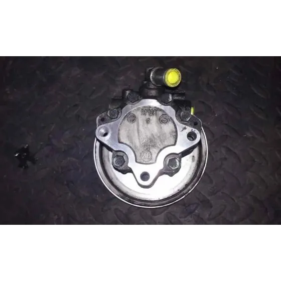 Bomba Direccion para Volkswagen Passat Variant (3B5)