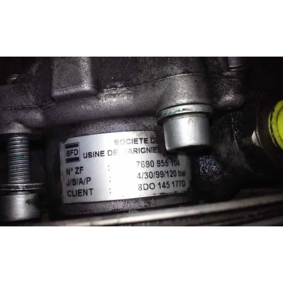 Bomba Direccion para Volkswagen Passat Variant (3B5)