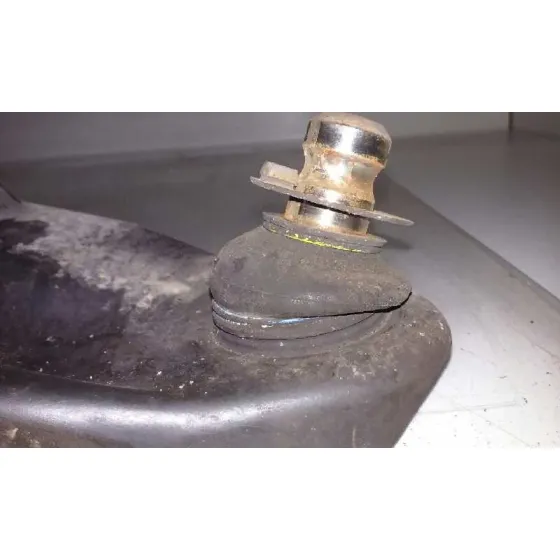 Brazo Suspension Inferior Delantero Izquierdo para Dacia Logan