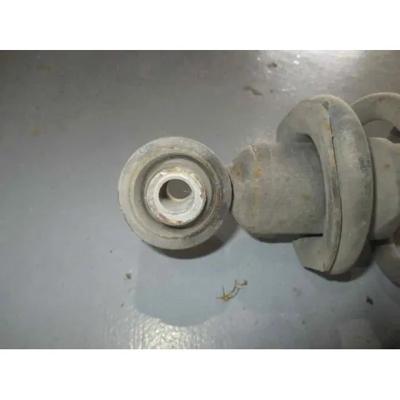 Amortiguador Trasero Derecho para Toyota Avensis Berlina (T25)