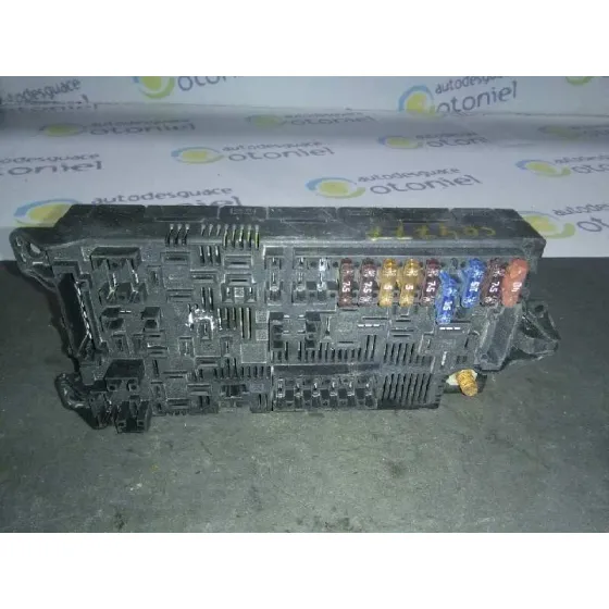 Caja Reles / Fusibles para Mercedes-Benz Clase Cls (W219)