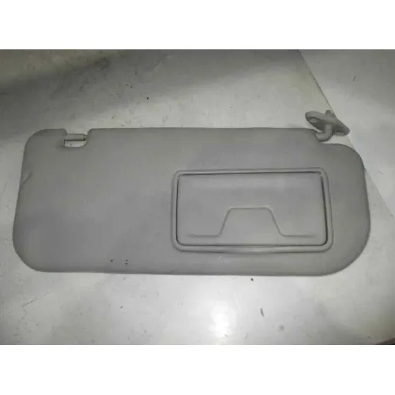 Parasol Derecho para Mitsubishi L 200 (Ka0/Kb0)