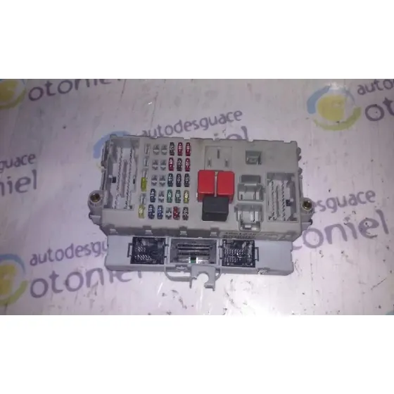 Caja Reles / Fusibles para Fiat Doblo (119)