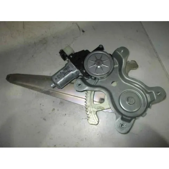 Elevalunas Trasero Derecho para Mitsubishi L 200 (Ka0/Kb0)