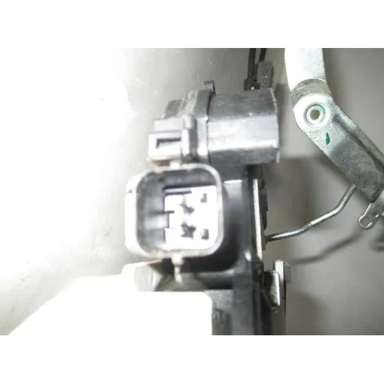 Cerradura Puerta Delantera Derecha para Mitsubishi L 200 (Ka0/Kb0)