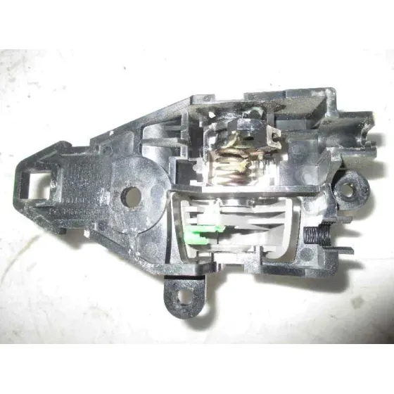 Maneta Interior Trasera Derecha para Mitsubishi L 200 (Ka0/Kb0)