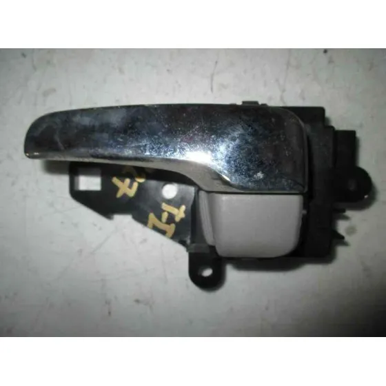 Maneta Interior Trasera Izquierda para Mitsubishi L 200 (Ka0/Kb0)