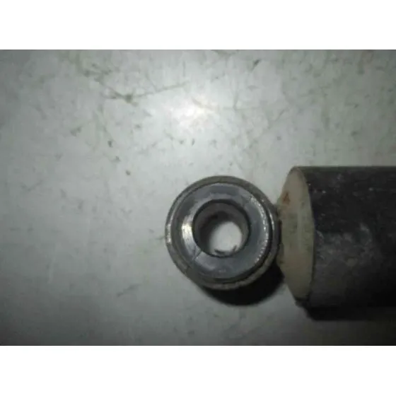 Amortiguador Trasero Izquierdo para Mitsubishi L 200 (Ka0/Kb0)