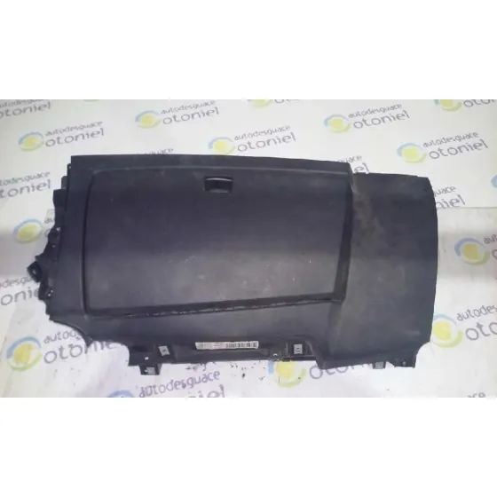 Guantera para Bmw Serie 1 Berlina (E81/E87)