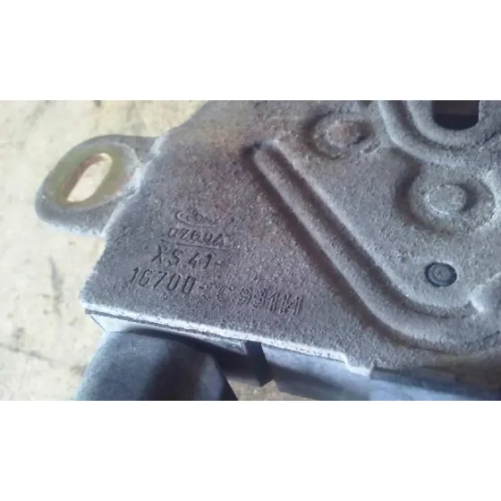 Cerradura Capot para Ford Focus Berlina (Cak)