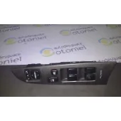 Mando Elevalunas Delantero Izquierdo para Lexus Is200 (Ds2/Is2)