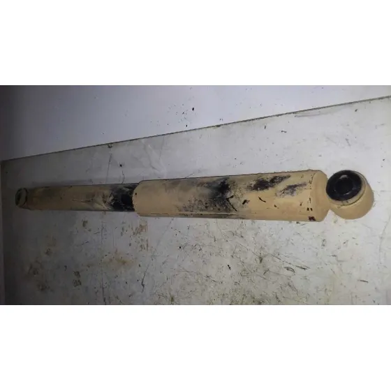 Amortiguador Trasero Derecho para Mitsubishi L 200 (K6/7)