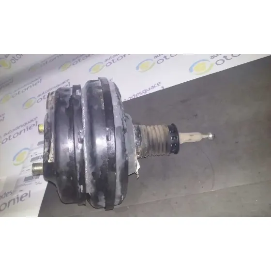 Servofreno para Volkswagen Passat Berlina (3B2)